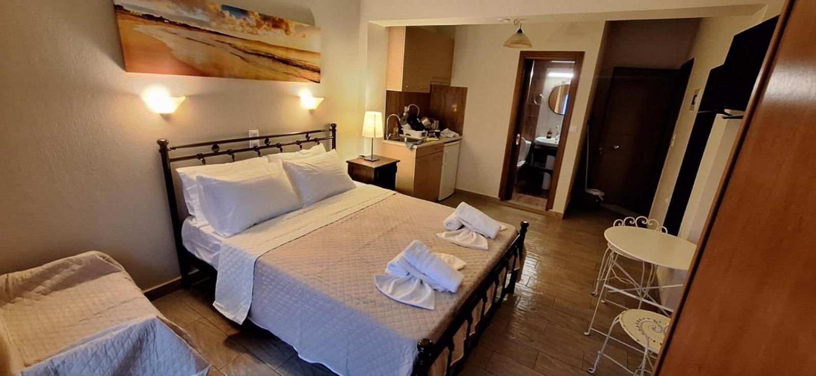 Diolkos Apartement Nea Roda Luaran gambar